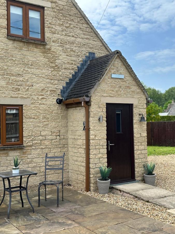 Puddleduck House Guest House Bourton-on-the-Water ภายนอก รูปภาพ